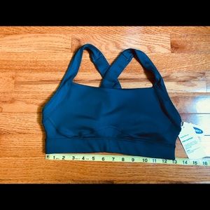 Old Navy Sports Bra NWT